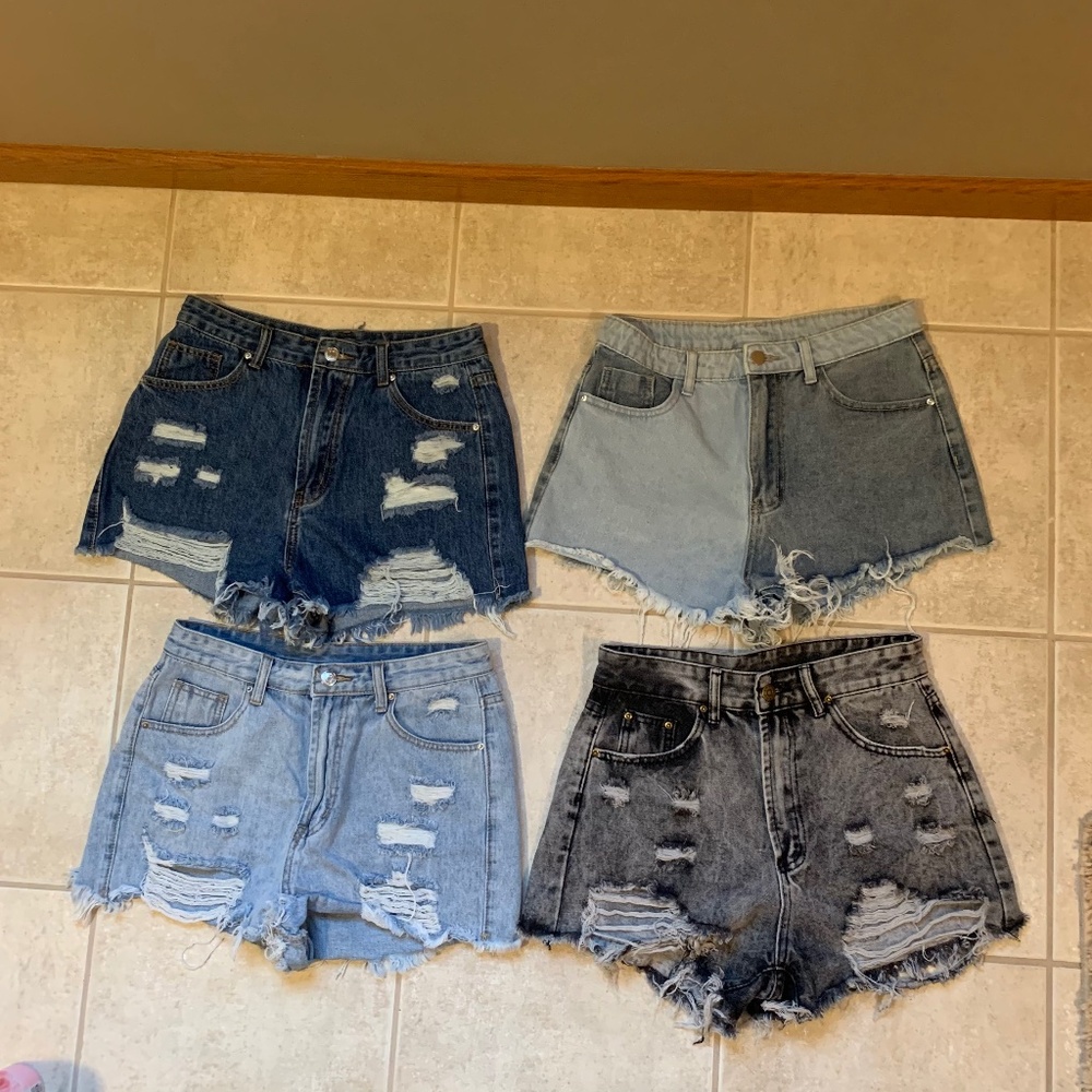 Shein bundle size medium denim shorts